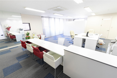 株式会社リフル不動産